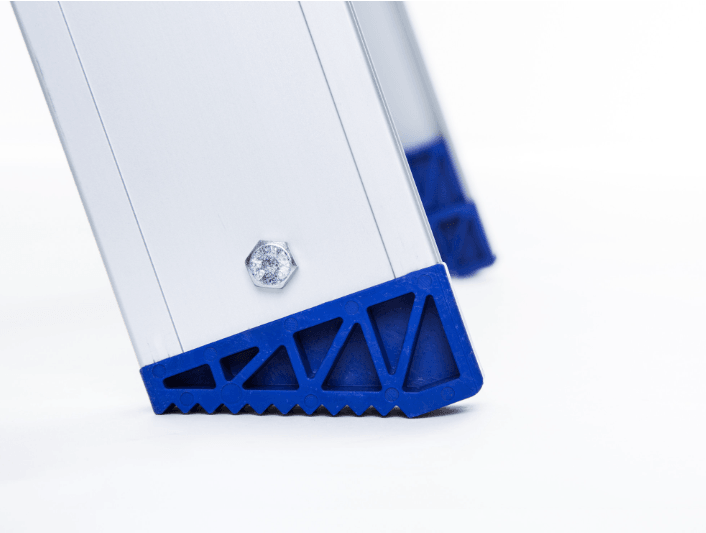 Treppenkappe blau klein - GerüstExpress