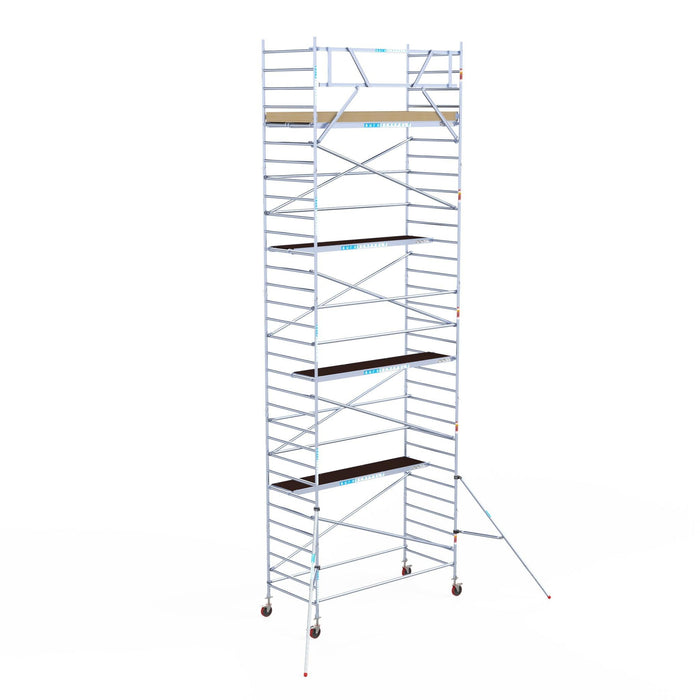 Rollgerüst Euroscaffold Basic 135x305 10,2m Arbeitshöhe Carbonplattform gegen Fassade - GerüstExpress