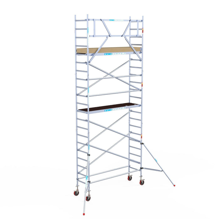 Rollgerüst Euroscaffold Basic 75x250 7,2m Arbeitshöhe Carbonplattform gegen Fassade - GerüstExpress