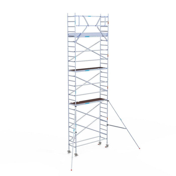 Rollgerüst Eurogerüst Original 75x250 9,2m Arbeitshöhe Carbonplattform gegen Fassade - GerüstExpress