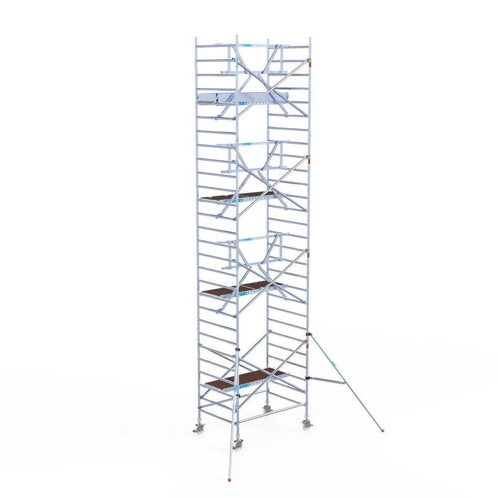 Rollgerüst Euroscaffold Professionell 135x190 9,2m Arbeitshöhe Carbonplattform gegen Fassade - GerüstExpress
