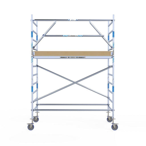 Rollgerüst Alumexx Extra 135x250 4,2m Arbeitshöhe an der Fassade - GerüstExpress