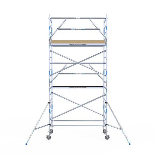 Rollgerüst Alumexx Extra 135x250 6,2m Arbeitshöhe an der Fassade - GerüstExpress