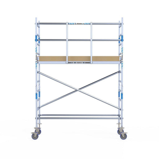 Rollgerüst Alumexx Light 75x250 4,2m Arbeitshöhe an der Fassade - GerüstExpress