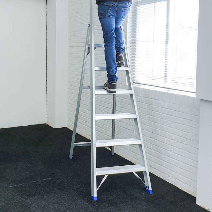 Eurostairs Prof. Stehleiter 1x6 Stufen - Gerüstexpress.de