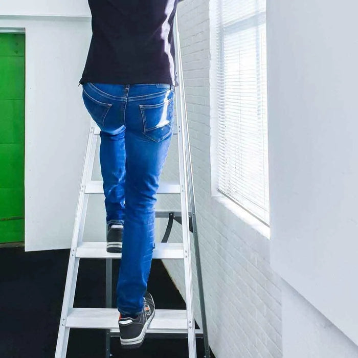 Eurostairs Prof. Stehleiter 1x7 Stufen - Gerüstexpress.de