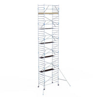 Rollgerüst Alumexx Extra 135x250 12,2m Arbeitshöhe an der Fassade