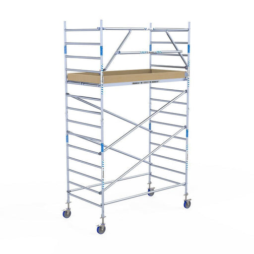 Rollgerüst Alumexx Extra 135x250 5,2m Arbeitshöhe an der Fassade - Gerüstexpress.de