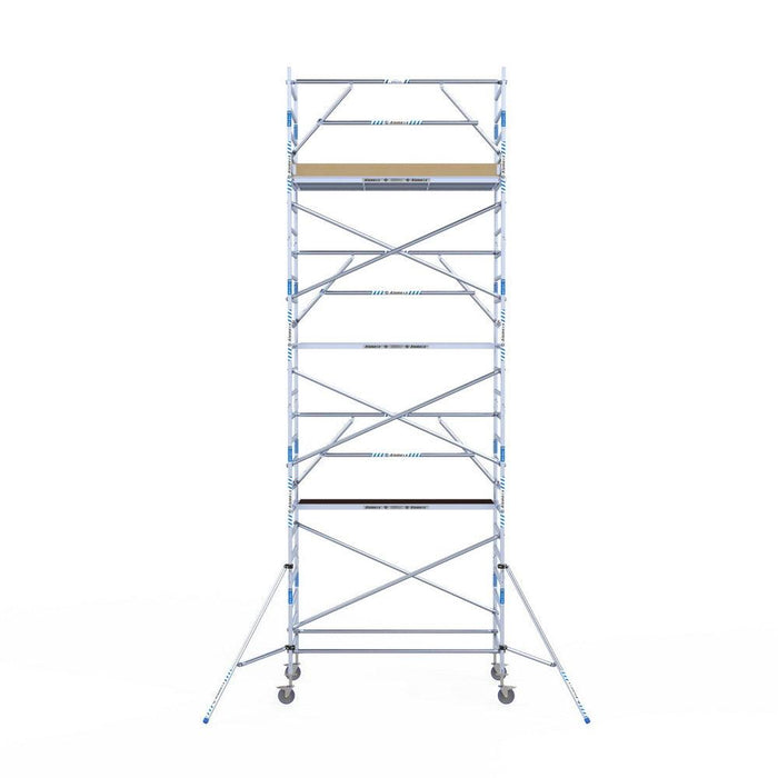 Rollgerüst Alumexx Extra 135x250 8,2m Arbeitshöhe an der Fassade - Gerüstexpress.de