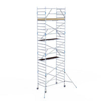 Rollgerüst Alumexx Extra 135x250 9,2m Arbeitshöhe an der Fassade