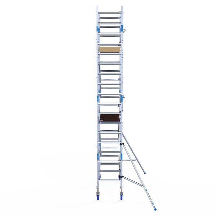 Rollgerüst Alumexx Extra 75x190 6,2m Arbeitshöhe an der Fassade - Gerüstexpress.de