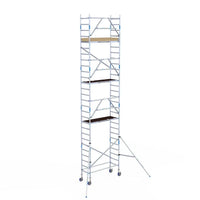 Rollgerüst Alumexx Extra 75x190 9,2m Arbeitshöhe an der Fassade