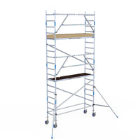 Rollgerüst Alumexx Extra 75x250 6,2m Arbeitshöhe an der Fassade