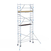 Rollgerüst Alumexx Extra 75x250 7,2m Arbeitshöhe an der Fassade