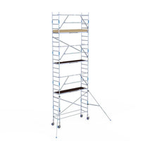 Rollgerüst Alumexx Extra 75x250 8,2m Arbeitshöhe an der Fassade