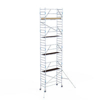 Rollgerüst Alumexx Extra 90x250 10,2m Arbeitshöhe an der Fassade