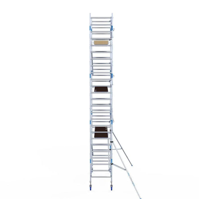 Rollgerüst Alumexx Extra 90x250 8,2m Arbeitshöhe an der Fassade - Gerüstexpress.de