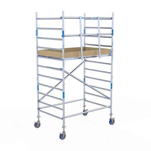 Rollgerüst Alumexx Light 135x190 4,2m Arbeitshöhe an der Fassade - Gerüstexpress.de