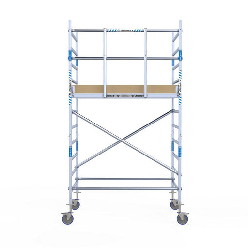 Rollgerüst Alumexx Light 135x190 4,2m Arbeitshöhe an der Fassade - Gerüstexpress.de