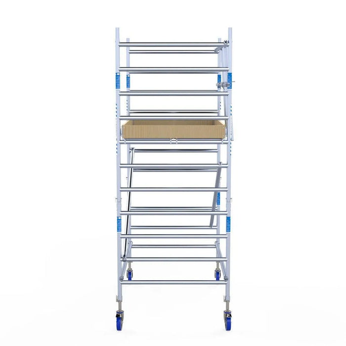 Rollgerüst Alumexx Light 135x190 4,2m Arbeitshöhe an der Fassade - Gerüstexpress.de
