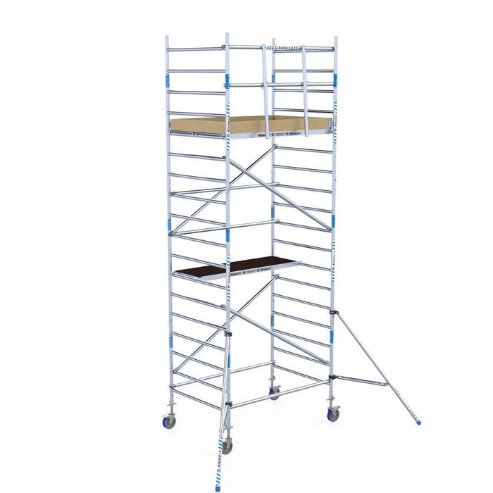 Rollgerüst Alumexx Light 135x190 6,2m Arbeitshöhe an der Fassade - Gerüstexpress.de