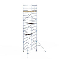 Rollgerüst Alumexx Light 135x190 9,2m Arbeitshöhe an der Fassade