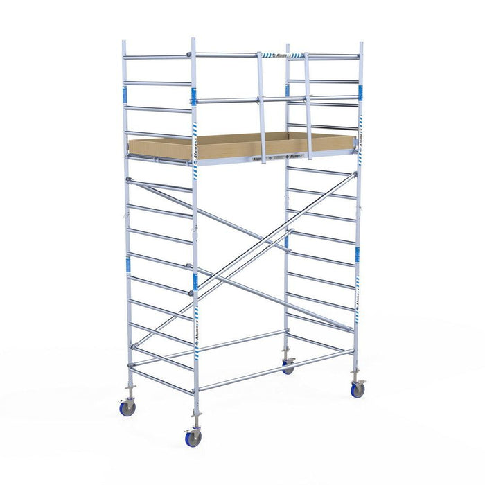 Rollgerüst Alumexx Light 135x250 5,2m Arbeitshöhe an der Fassade - Gerüstexpress.de