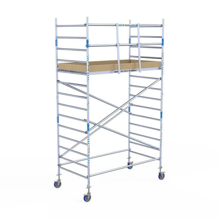 Rollgerüst Alumexx Light 135x250 5,2m Arbeitshöhe an der Fassade - Gerüstexpress.de
