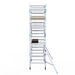 Rollgerüst Alumexx Light 135x250 6,2m Arbeitshöhe an der Fassade - Gerüstexpress.de