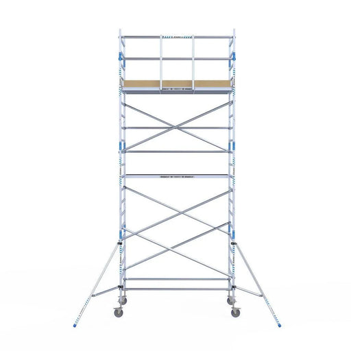 Rollgerüst Alumexx Light 135x250 7,2m Arbeitshöhe an der Fassade - Gerüstexpress.de