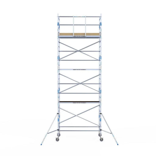 Rollgerüst Alumexx Light 135x250 8,2m Arbeitshöhe an der Fassade - Gerüstexpress.de