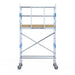 Rollgerüst Alumexx Light 75x190 4,2m Arbeitshöhe an der Fassade - Gerüstexpress.de