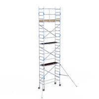 Rollgerüst Alumexx Light 75x190 8,2m Arbeitshöhe an der Fassade