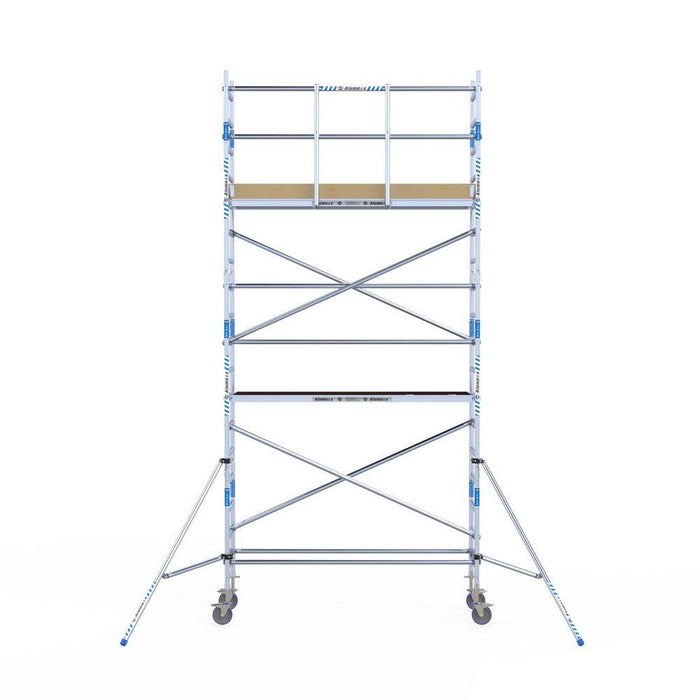 Rollgerüst Alumexx Light 75x250 6,2m Arbeitshöhe an der Fassade - Gerüstexpress.de