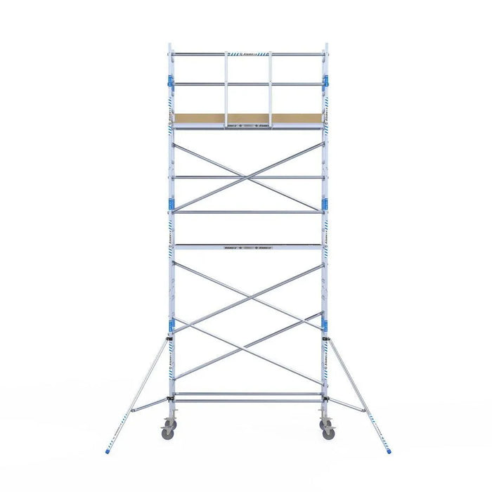 Rollgerüst Alumexx Light 75x250 7,2m Arbeitshöhe an der Fassade - Gerüstexpress.de
