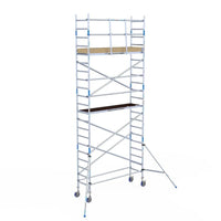 Rollgerüst Alumexx Light 75x250 7,2m Arbeitshöhe an der Fassade
