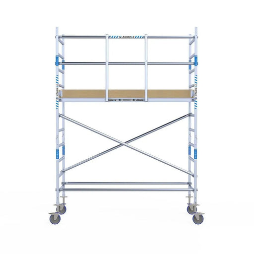 Rollgerüst Alumexx Light 90x250 4,2m Arbeitshöhe an der Fassade - Gerüstexpress.de