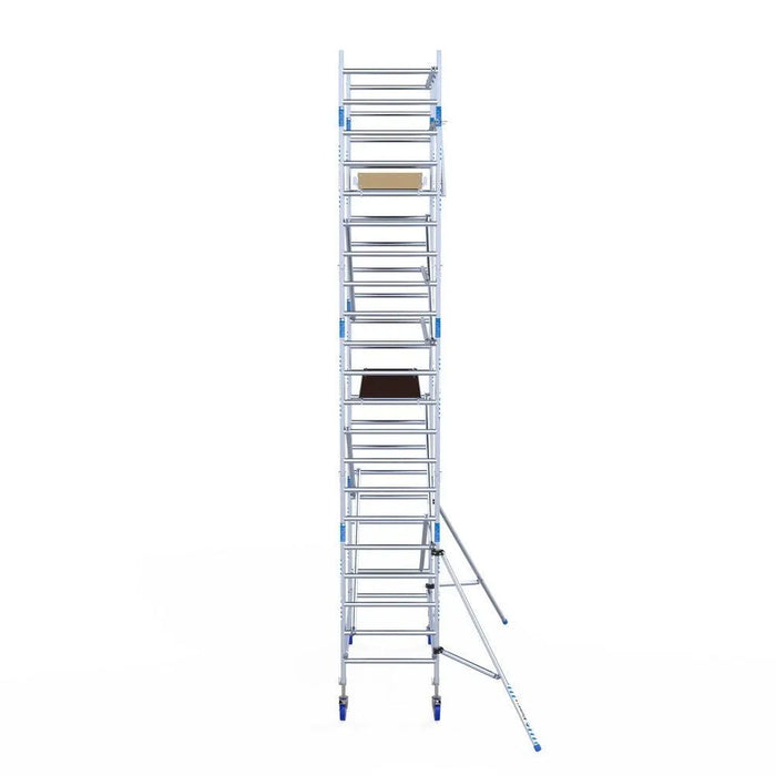 Rollgerüst Alumexx Light 90x250 7,2m Arbeitshöhe an der Fassade - Gerüstexpress.de