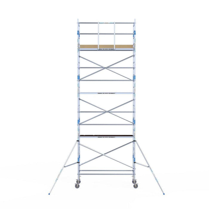 Rollgerüst Alumexx Light 90x250 8,2m Arbeitshöhe an der Fassade - Gerüstexpress.de