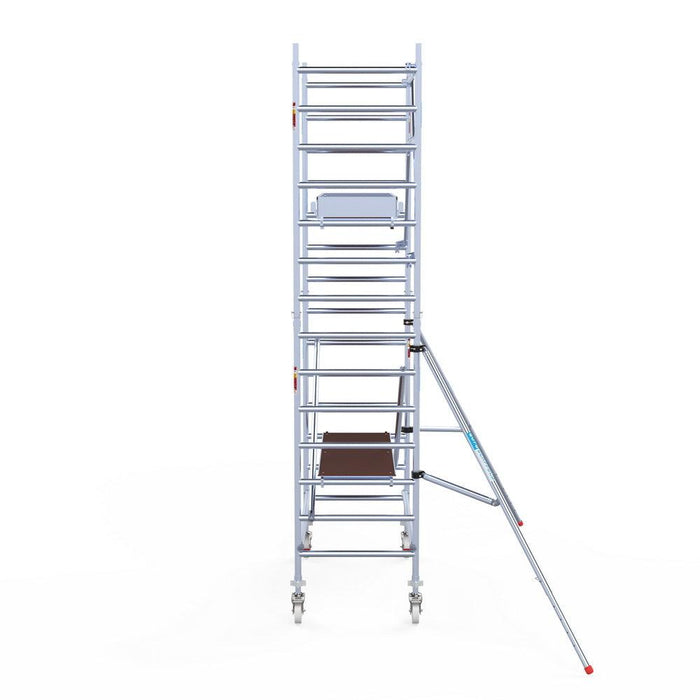 Rollgerüst Eurogerüst Original 90x190 5,2m Arbeitshöhe Carbonplattform gegen Fassade - Gerüstexpress.de