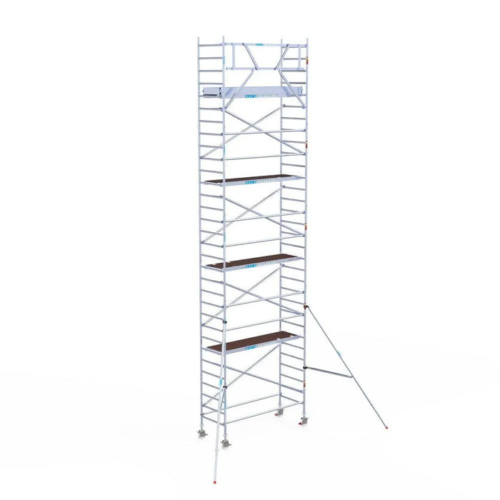 Rollgerüst Eurogerüst Original 90x250 10,2m Arbeitshöhe Carbonplattform gegen Fassade - Gerüstexpress.de