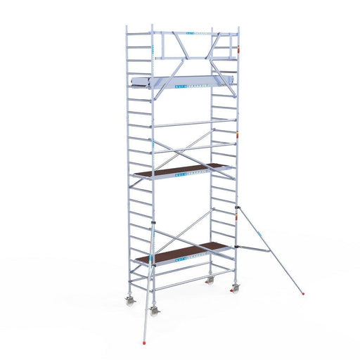 Rollgerüst Eurogerüst Original 90x250 7,2m Arbeitshöhe Carbonplattform gegen Fassade - Gerüstexpress.de