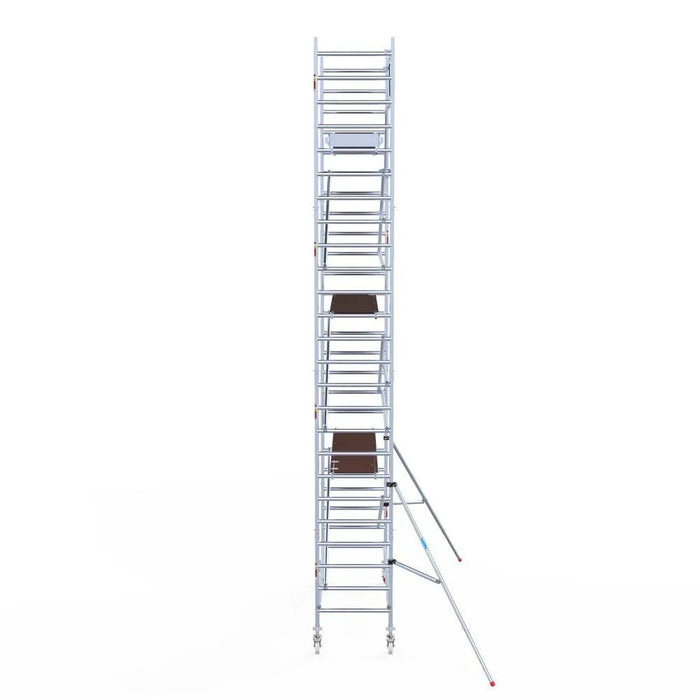 Rollgerüst Eurogerüst Original 90x305 8,2m Arbeitshöhe Carbonplattform gegen Fassade - Gerüstexpress.de
