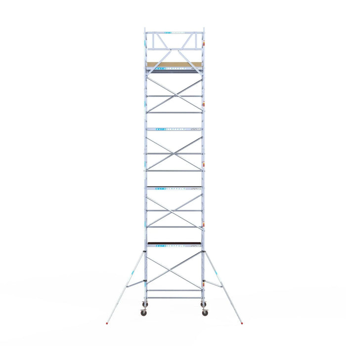 Rollgerüst Euroscaffold Basic 135x190 10,2m Arbeitshöhe Carbonplattform gegen Fassade - Gerüstexpress.de