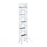 Rollgerüst Euroscaffold Basic 135x190 12,2m Arbeitshöhe an der Fassade