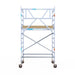 Rollgerüst Euroscaffold Basic 135x190 4,2m Arbeitshöhe an der Fassade - Gerüstexpress.de