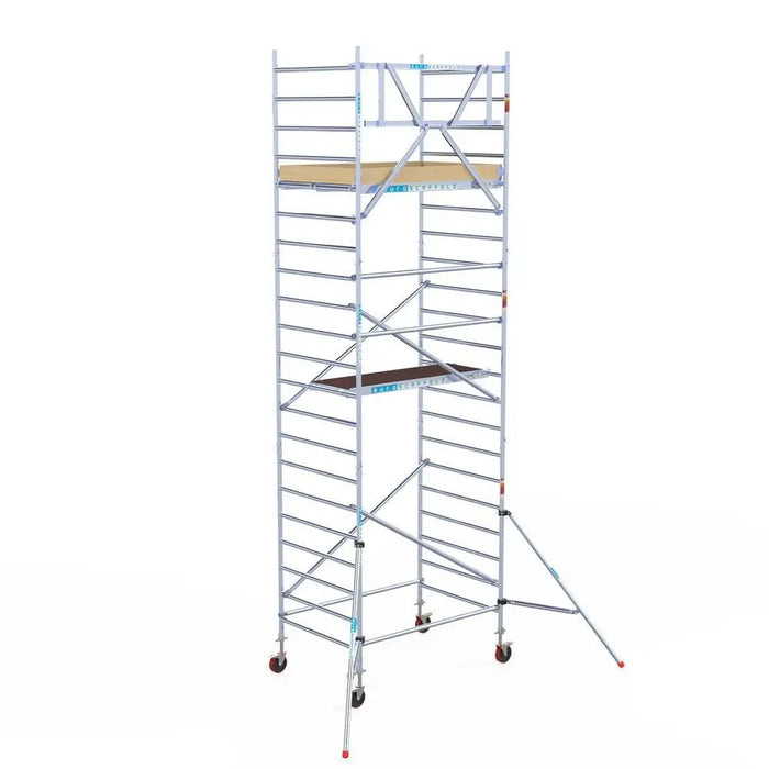 Rollgerüst Euroscaffold Basic 135x190 7,2m Arbeitshöhe an der Fassade - Gerüstexpress.de