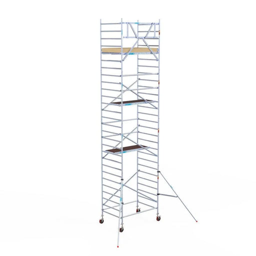 Rollgerüst Euroscaffold Basic 135x190 9,2m Arbeitshöhe Carbonplattform gegen Fassade - Gerüstexpress.de
