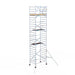 Rollgerüst Euroscaffold Basic 135x190 9,2m Arbeitshöhe Carbonplattform gegen Fassade - Gerüstexpress.de