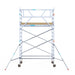 Rollgerüst Euroscaffold Basic 135x250 5,2m Arbeitshöhe an der Fassade - Gerüstexpress.de